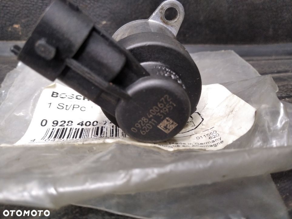 REGULATOR CIŚNIENIA PALIWA BOSCH 0928400743 - 2
