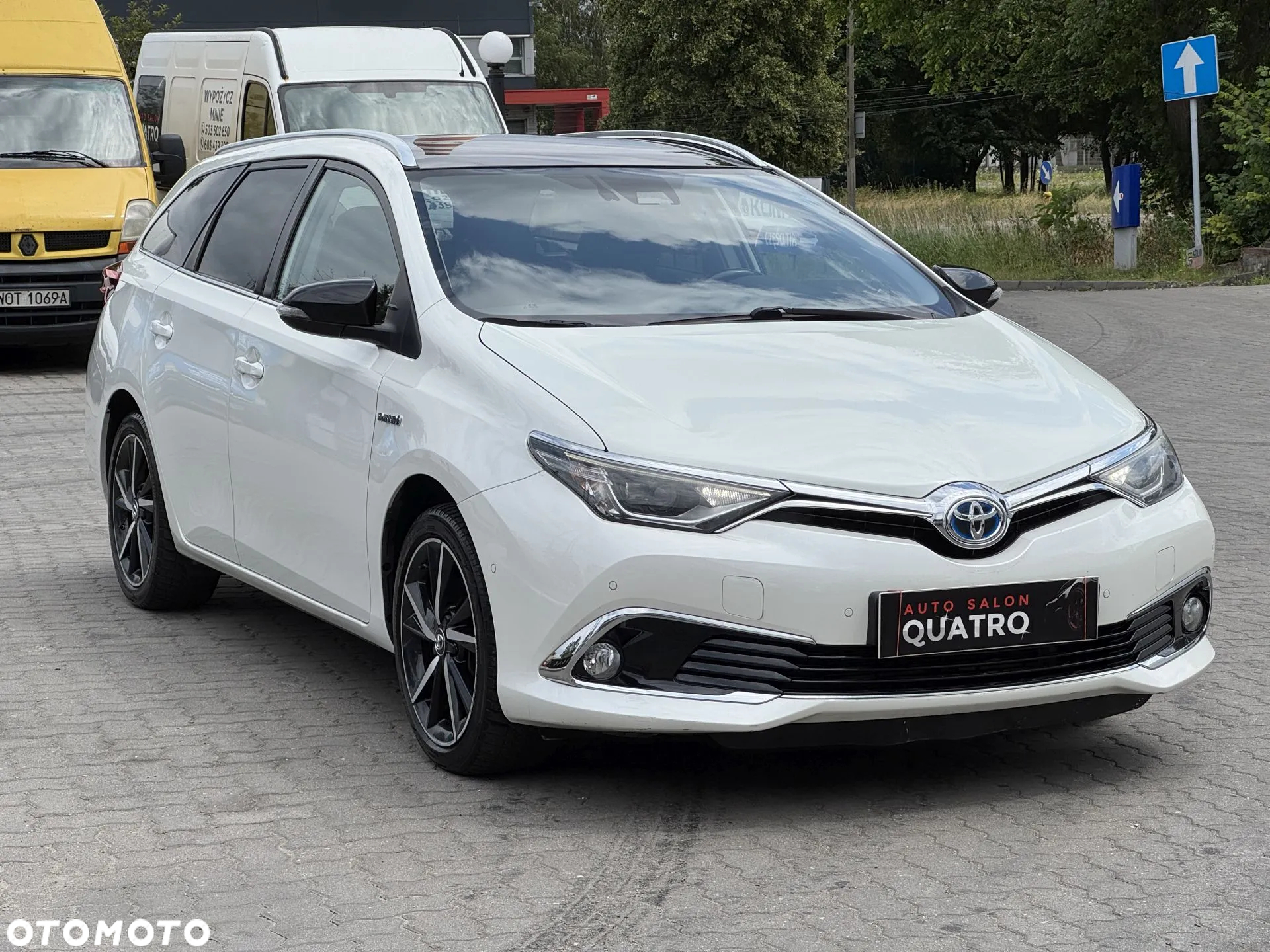 Toyota Auris Hybrid 135 Premium - 7