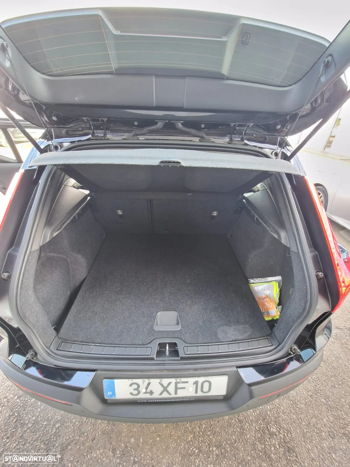 Volvo XC 40 1.5 T3 Tech Edition - 7
