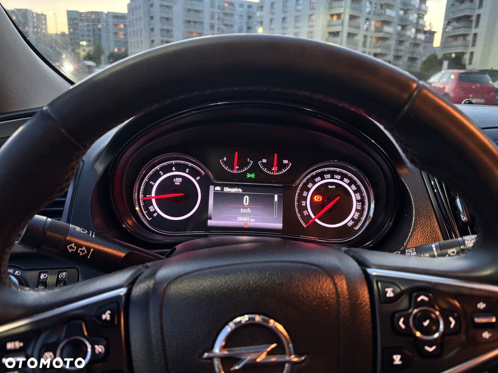 Opel Insignia 1.6 CDTI EcoFLEX S&S - 11
