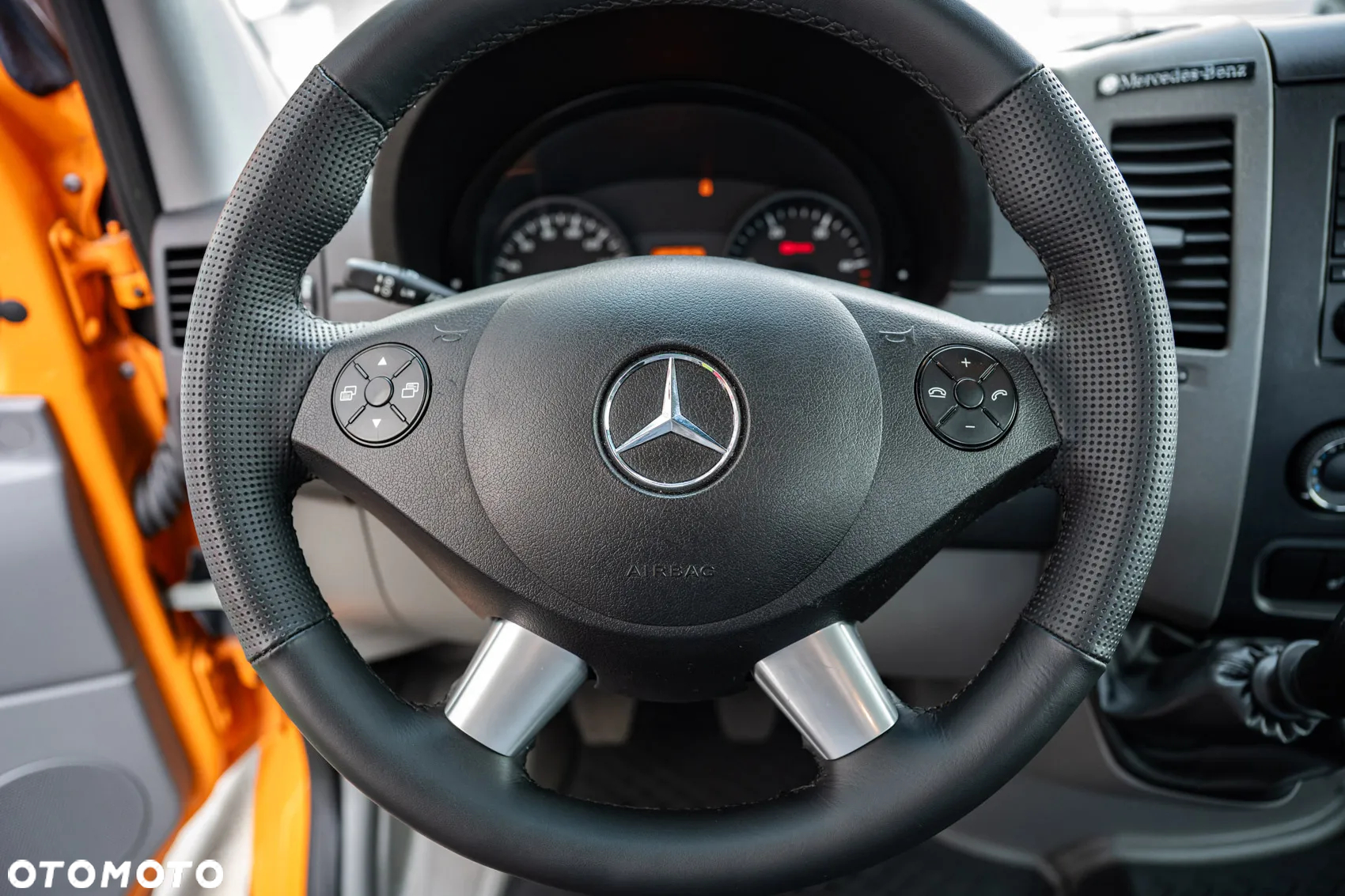 Mercedes-Benz Sprinter 316 - 15