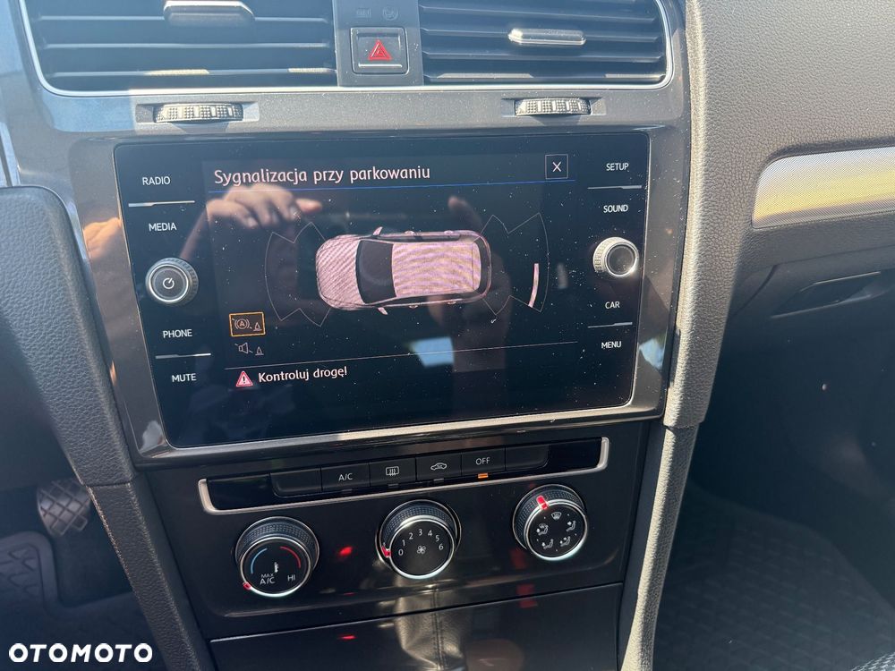 Volkswagen Golf VII 1.0 TSI BMT Trendline - 17