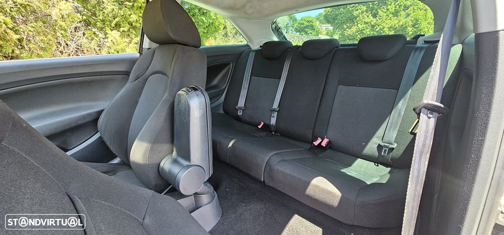 SEAT Ibiza 1.9 TDI Sport DPF - 21