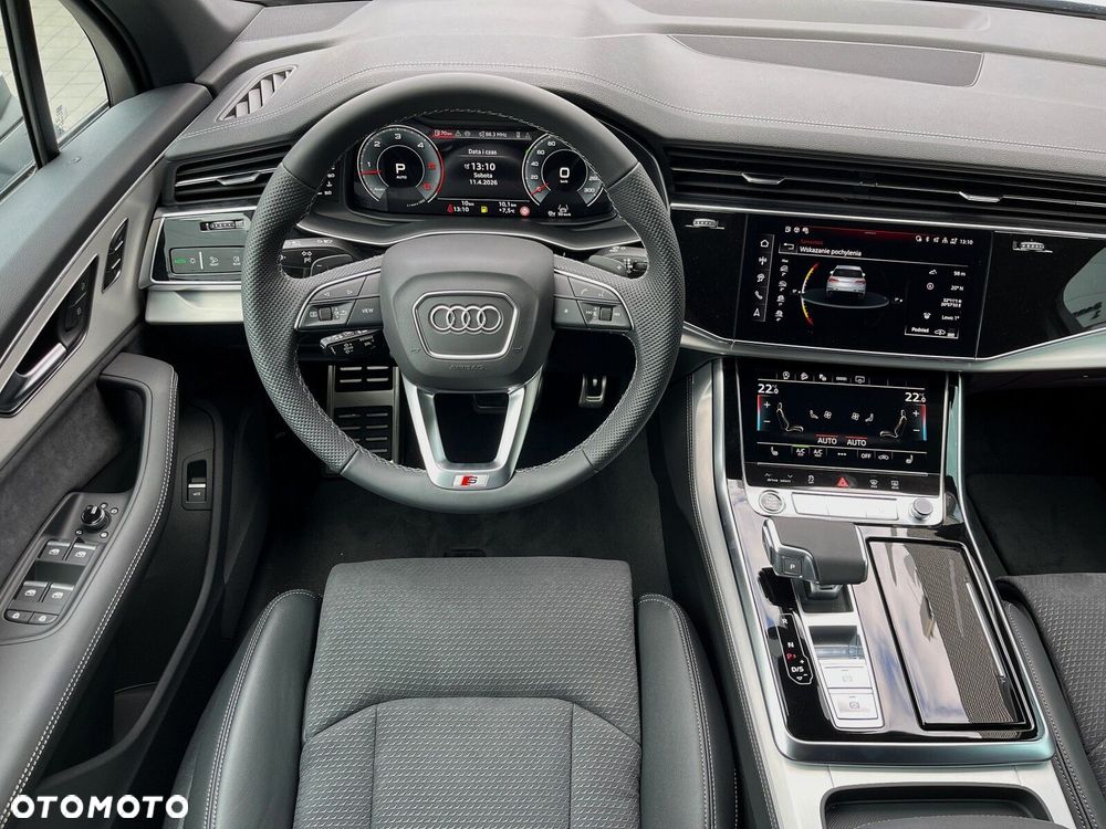 Audi Q7 - 10