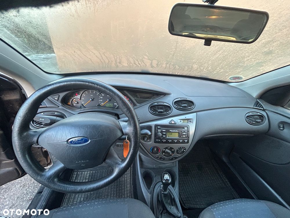 Ford Focus - 6