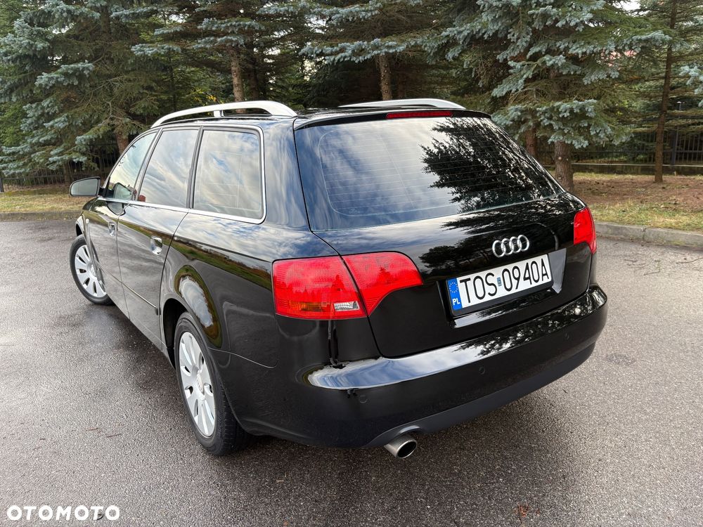 Audi A4 Avant - 33