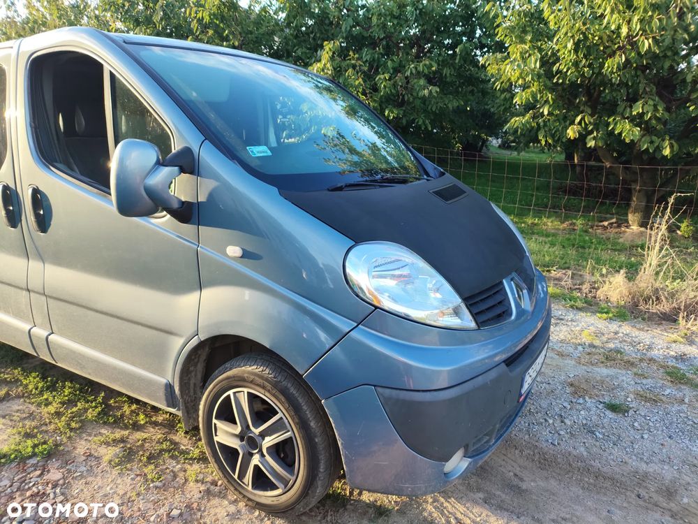 Renault Trafic - 1