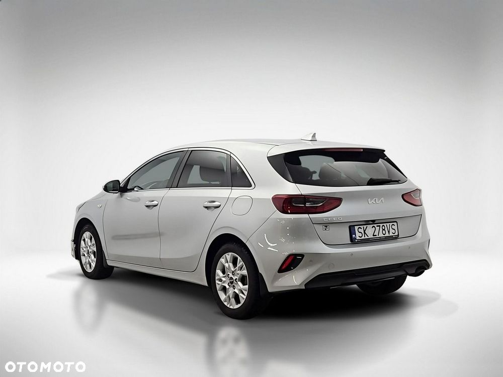 Kia Ceed 1.5 T-GDI M - 4