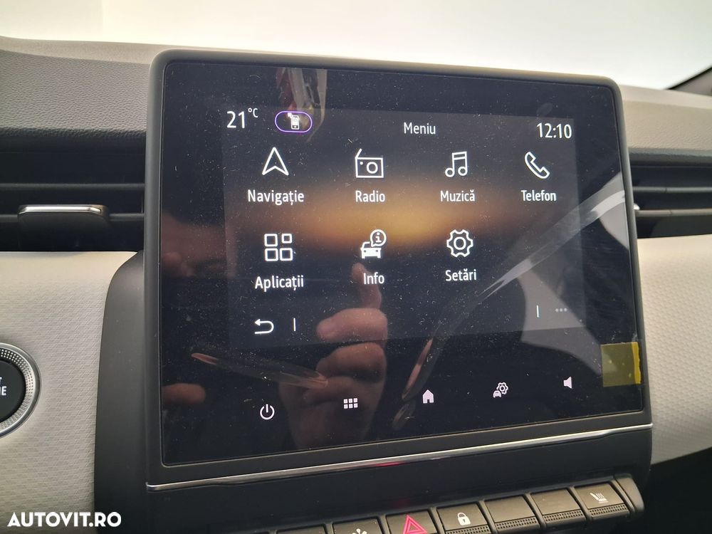 Renault Clio V 1.0 TCe 90 Techno - 8