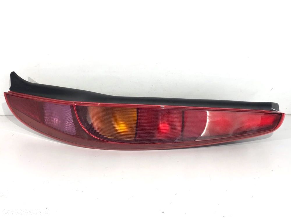 LAMPA PRAWY TYŁ - 68.00 PLN - FIAT PUNTO (188_) 1999 - 2012 1.2 60 (188.030, .050, .130, .150, - 1