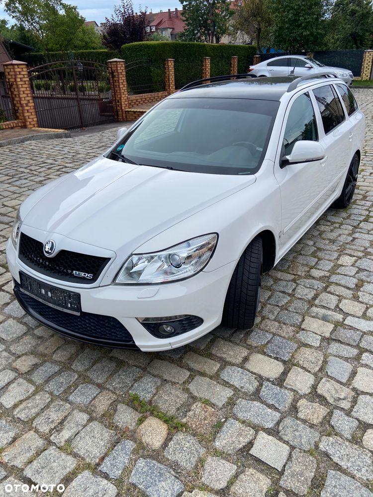 Skoda Octavia 2.0 TFSI RS - 4