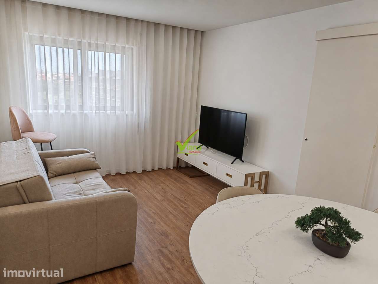 T. 1 remodelado e mobilado, próximo da praia Póvoa de Varzim - Grande imagem: 2/11