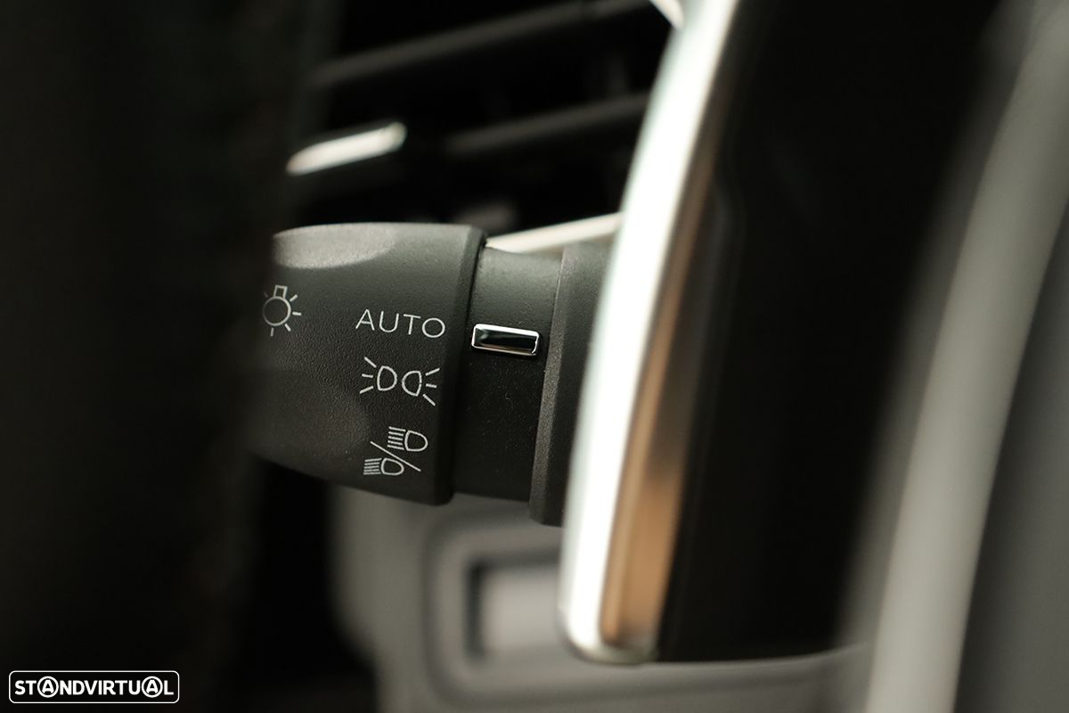 Peugeot 5008 1.2 PureTech GT EAT8 - 18