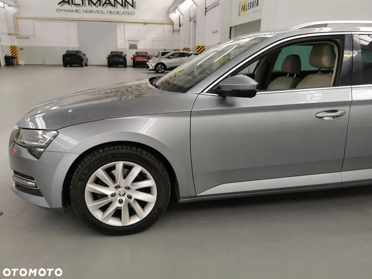 Skoda Superb 2.0 TDI SCR 4x4 Style DSG - 3