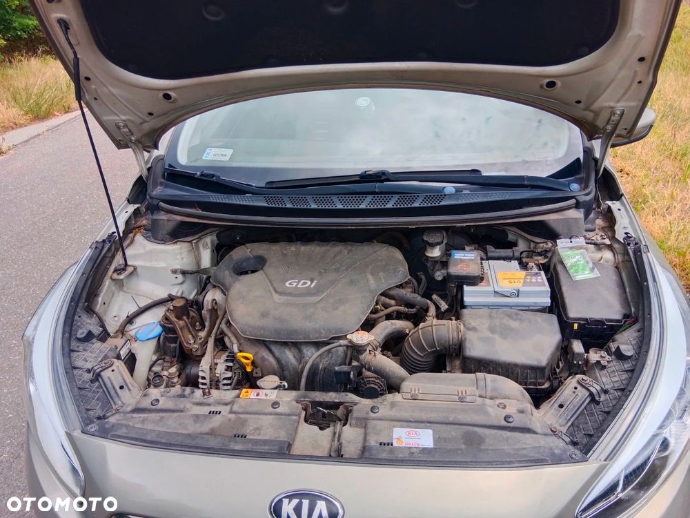 Kia Ceed 1.6 GDI Business Line - 10