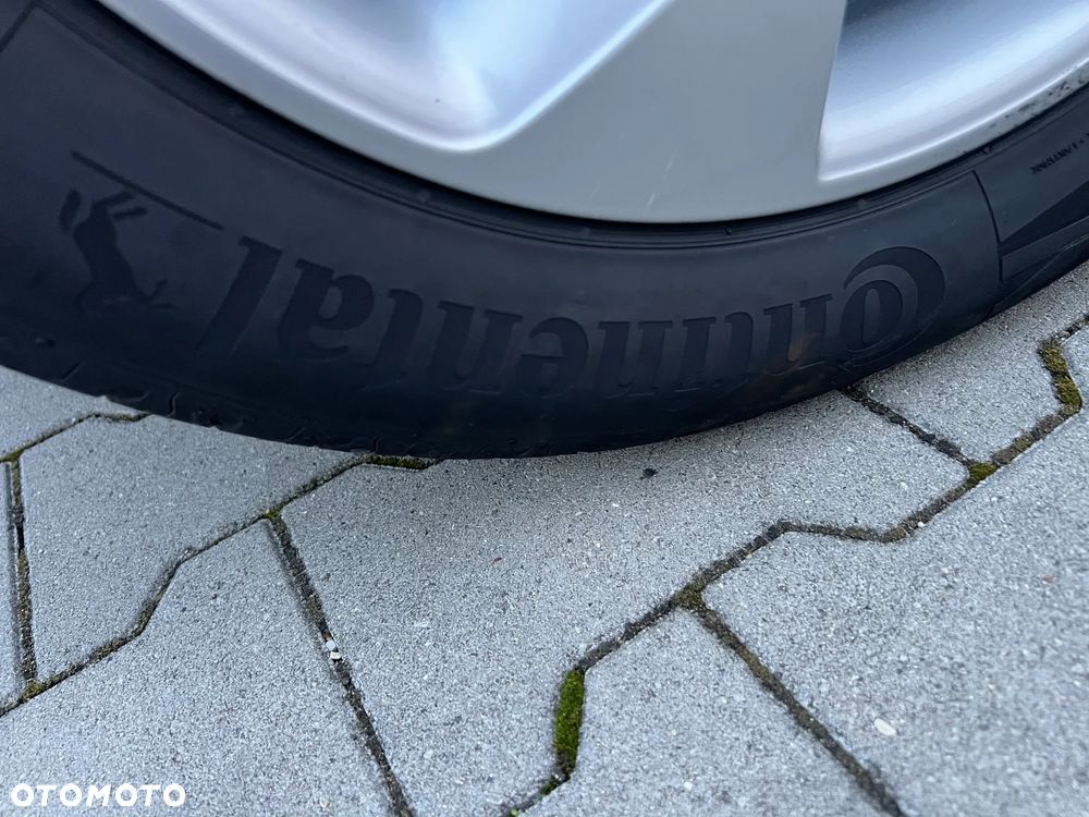 Renault Clio ENERGY TCe 120 LIMITED - 11