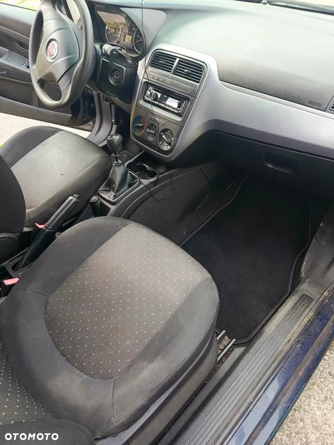 Fiat Punto - 18
