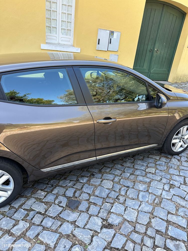 Renault Clio 1.0 TCe Intens - 35