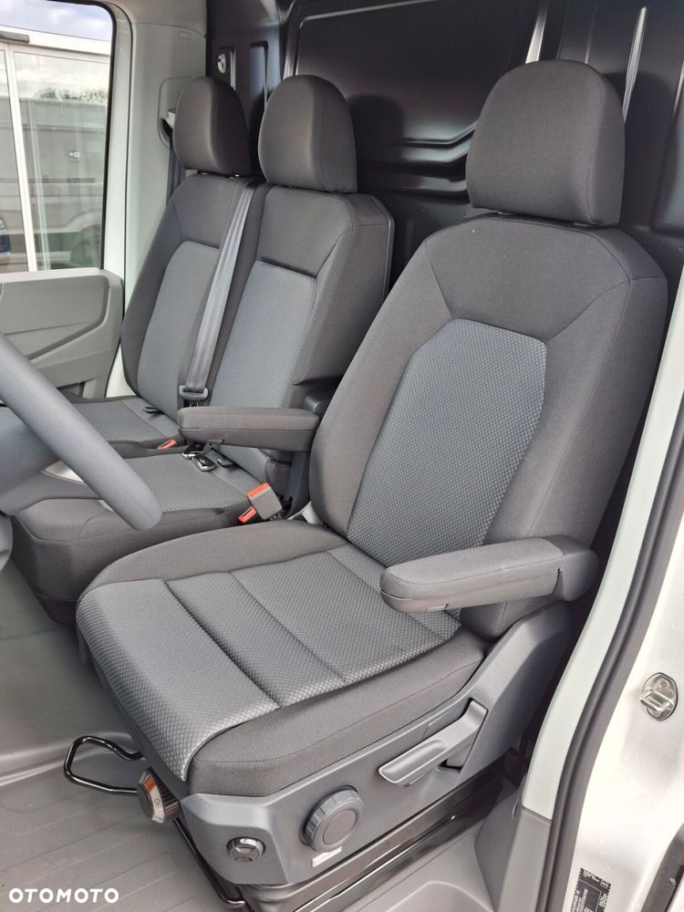 Volkswagen Crafter - 17