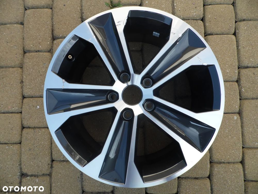 Felga 17'' 5x112 Seat 7x17 ET45 575601025C K AA - 1
