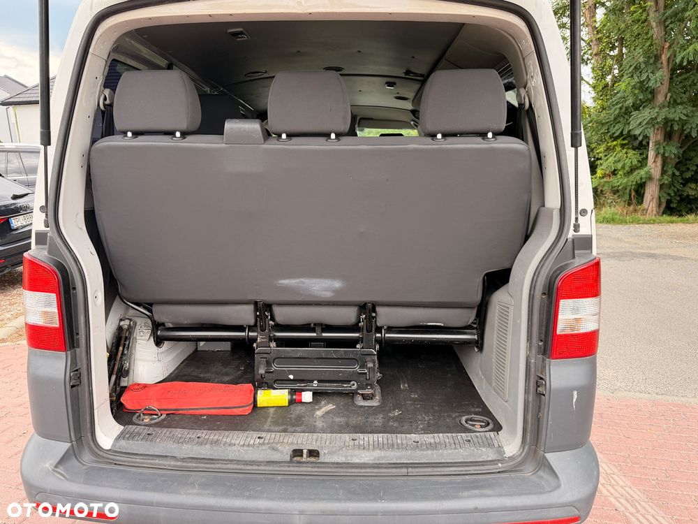 Volkswagen Transporter - 9