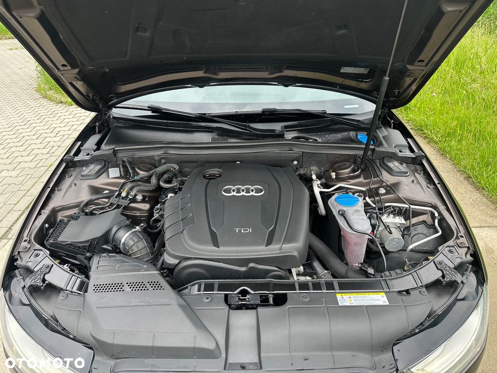 Audi A4 Avant 2.0 TDI DPF quattro Attraction - 28