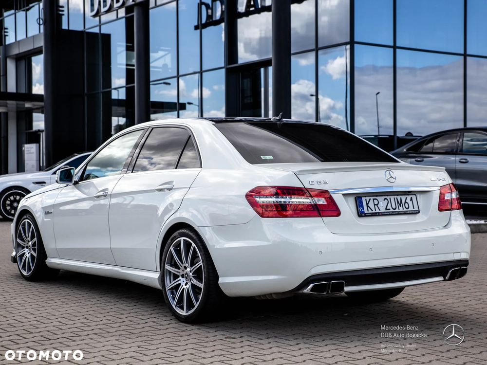 Mercedes-Benz Klasa E - 14