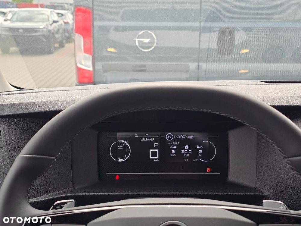 Opel Vivaro 2.2 CDTI XL 3,1t (brygadówka) - 13