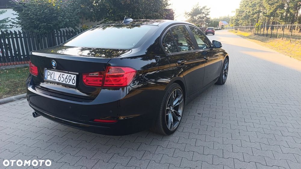 BMW Seria 3 316d - 9