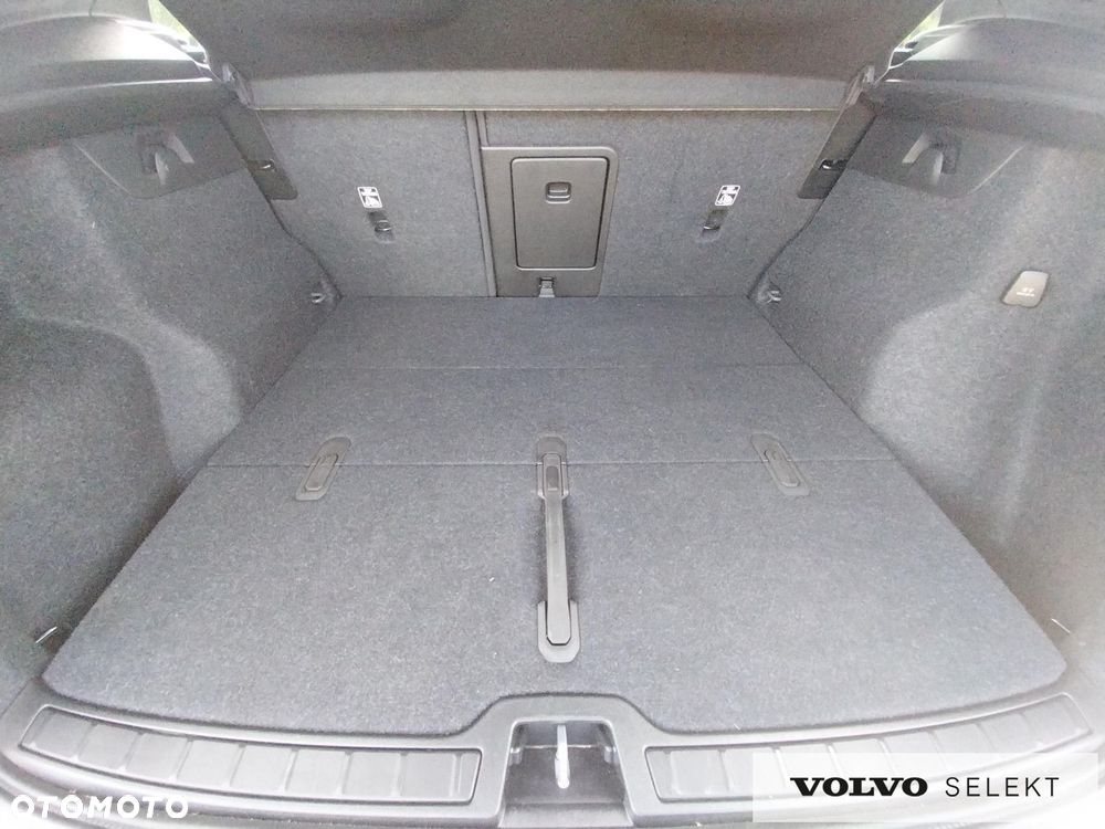 Volvo XC 40 - 20
