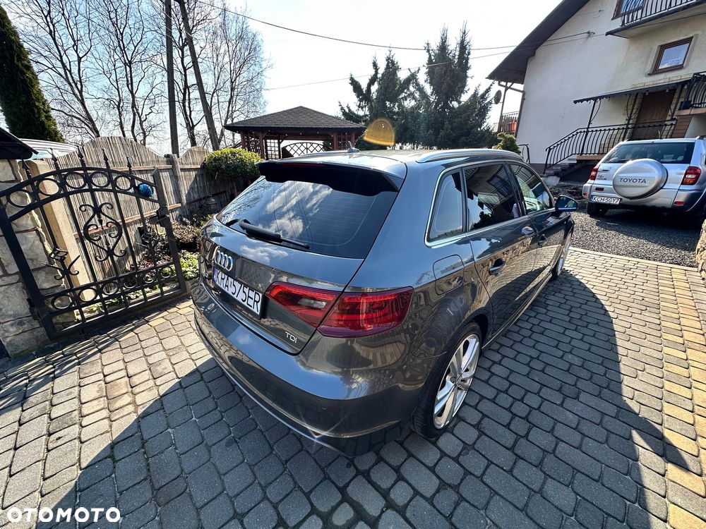Audi A3 Sportback - 14