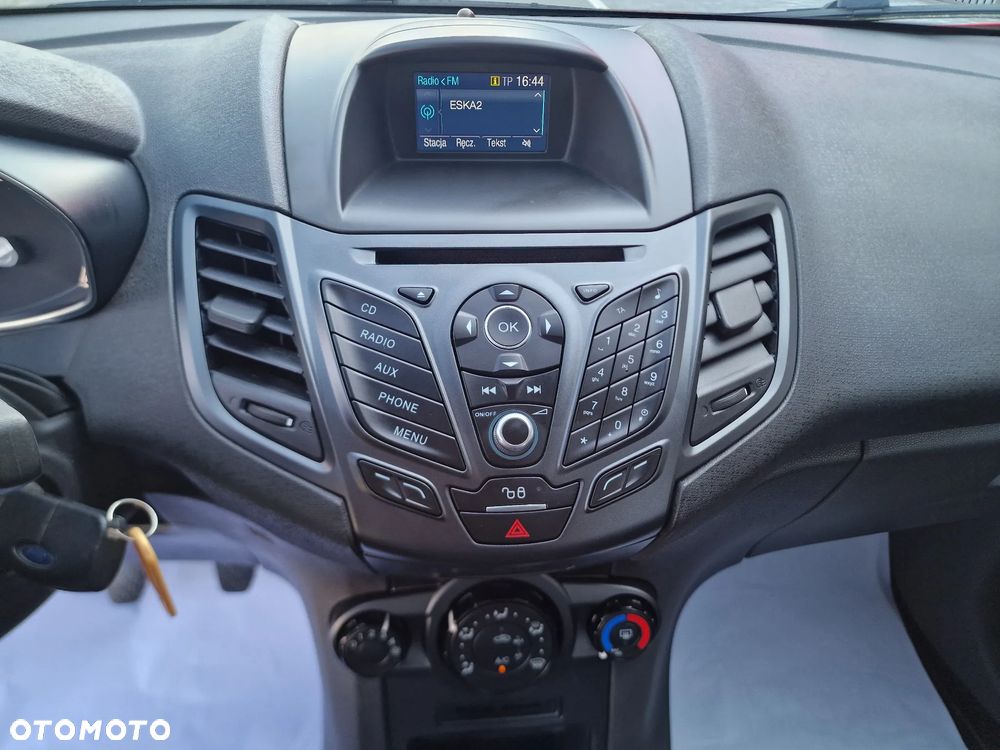 Ford Fiesta - 13