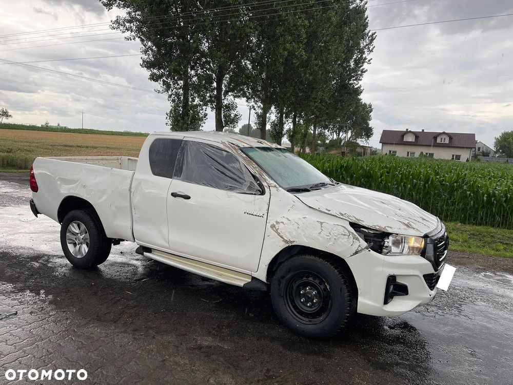 Toyota Hilux 4x4 Extra Cab Comfort - 5
