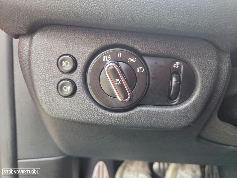 MINI Clubman Cooper D Auto - 18
