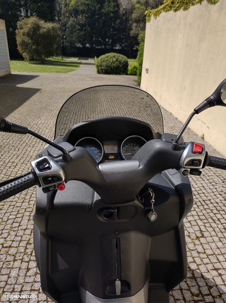 Piaggio MP3 M47 - 8