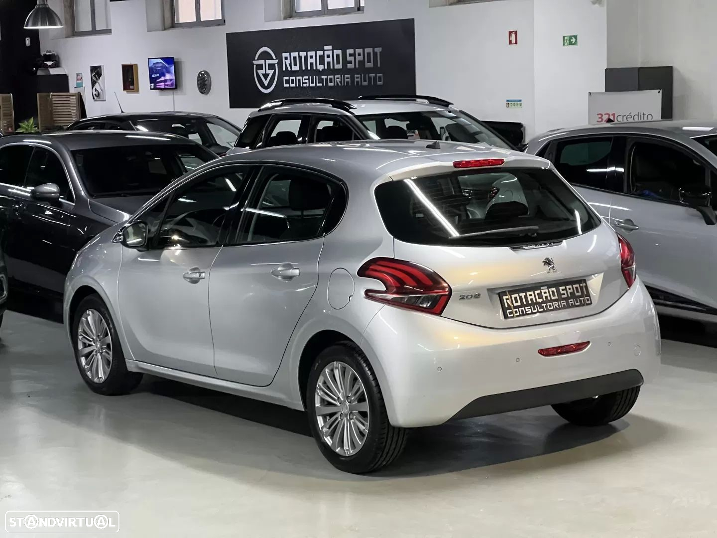 Peugeot 208 1.2 PureTech Allure - 20