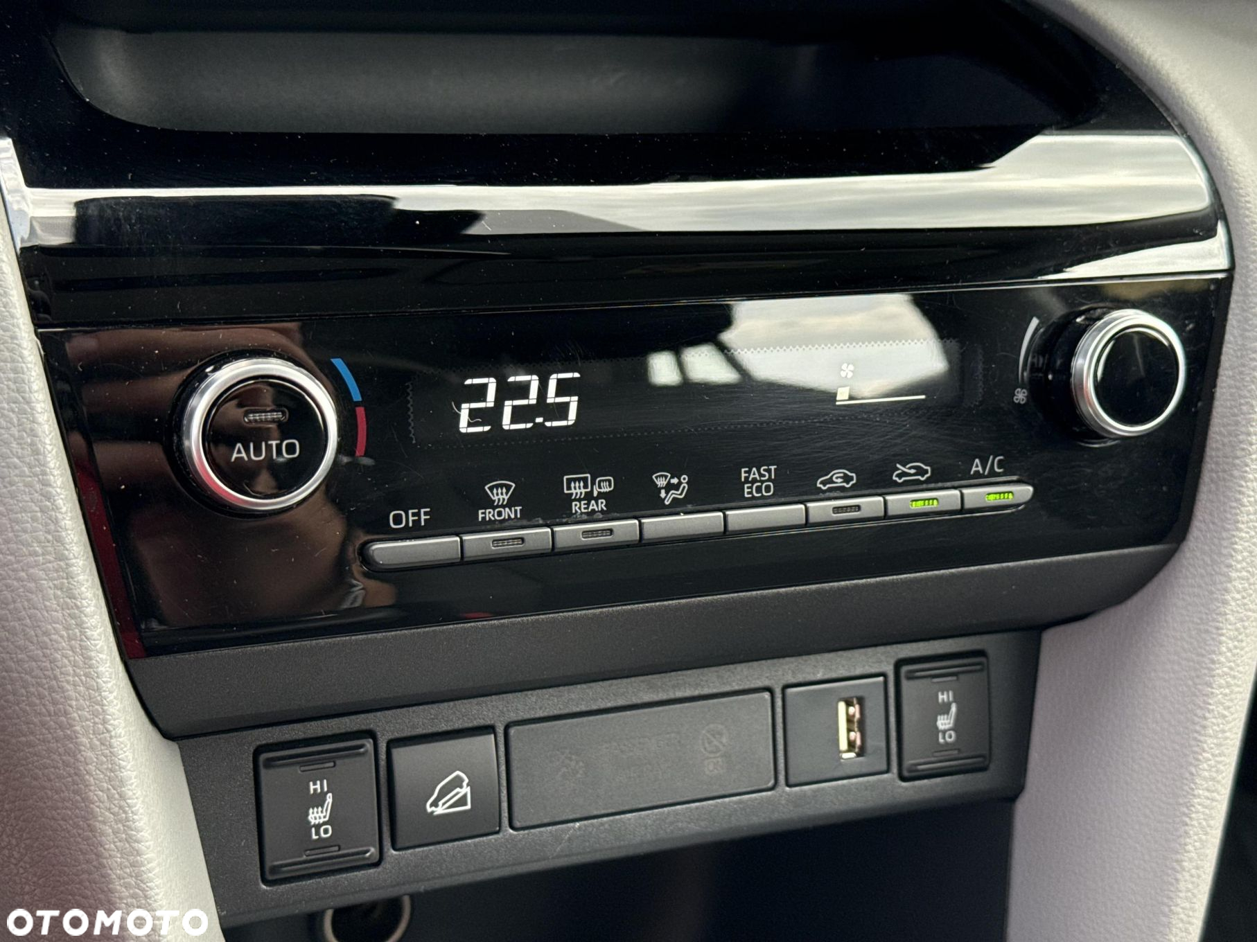Toyota Yaris Cross - 16