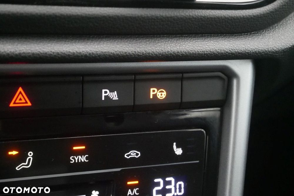 Volkswagen T-Roc 1.5 TSI Life DSG - 19