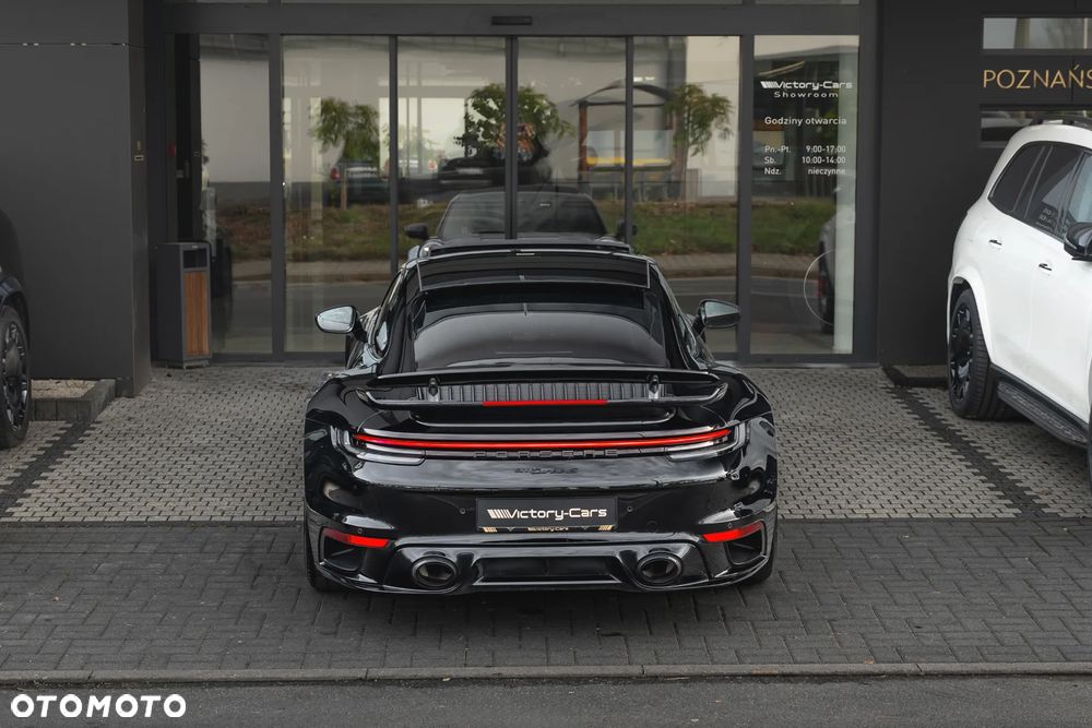 Porsche 911 Turbo S - 20