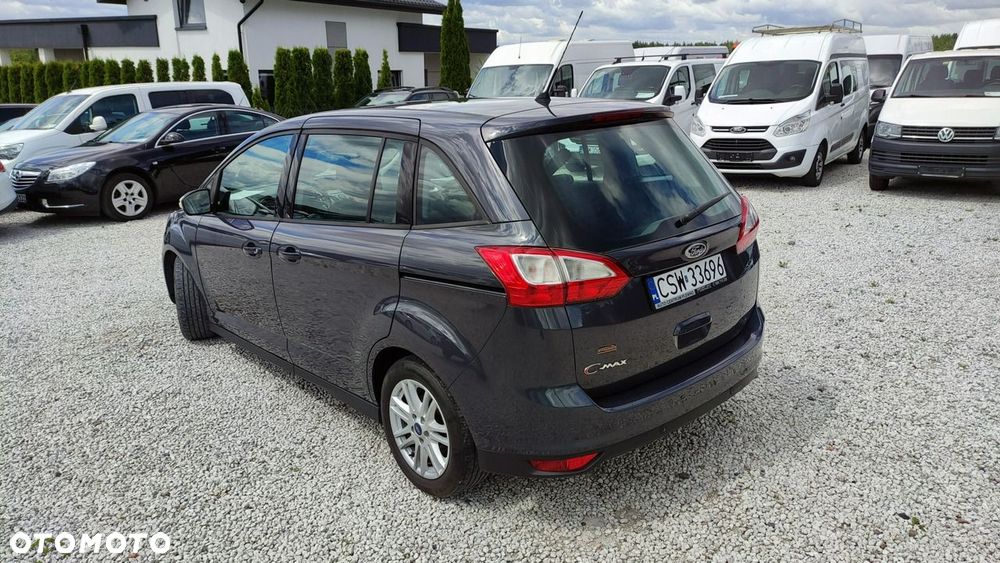 Ford Grand C-MAX - 20