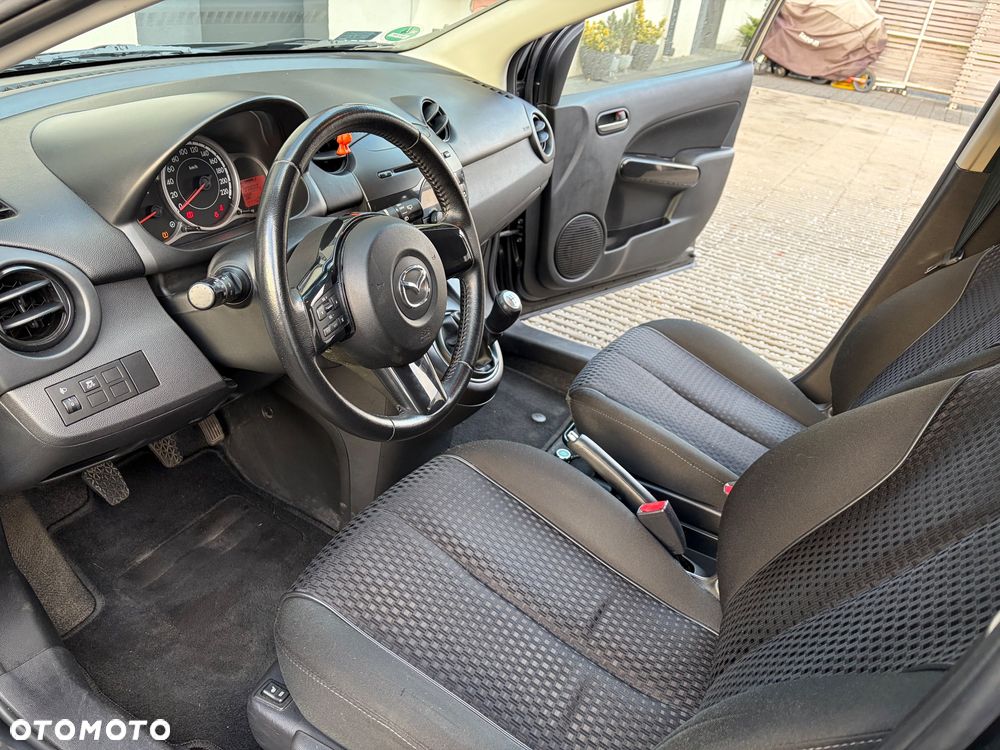Mazda 2 1.3 Exclusive - 14