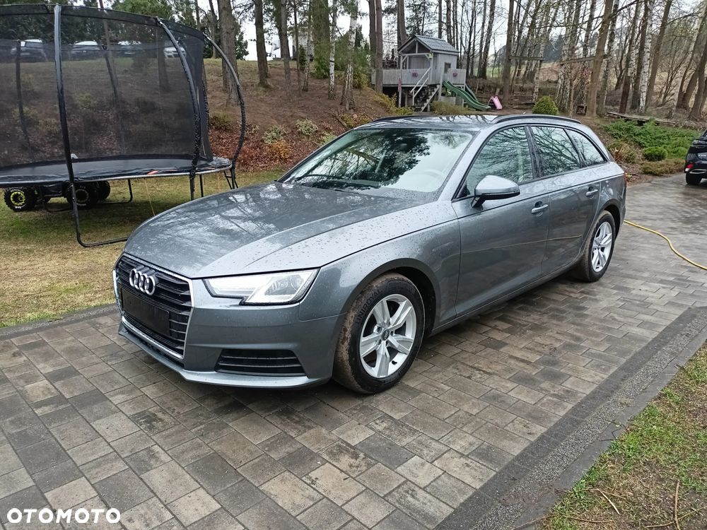 Audi A4 Avant 2.0 TDI - 1