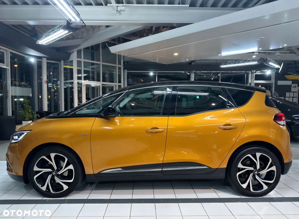 Renault Scenic ENERGY TCe 130 BOSE EDITION - 11