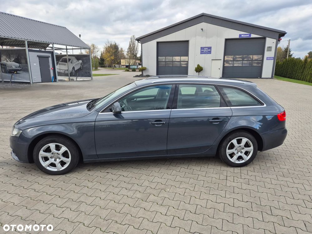 Audi A4 Avant - 6