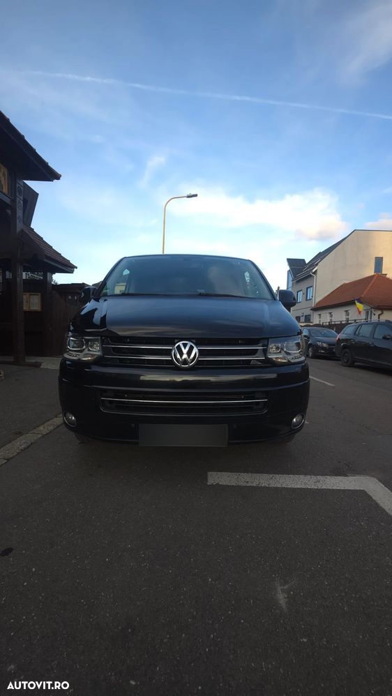 Volkswagen Multivan - 13