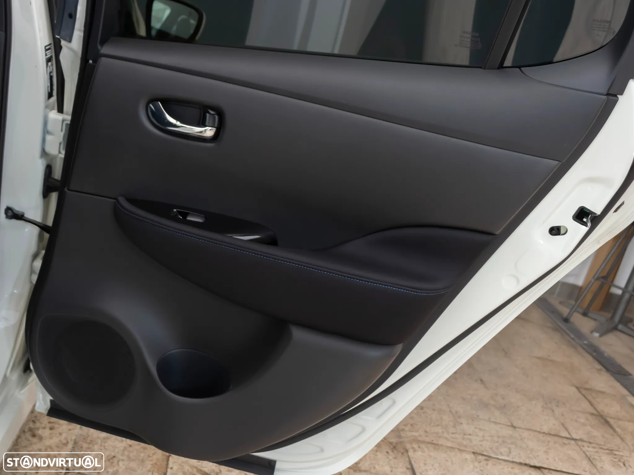 Nissan Leaf N-Connecta - 9
