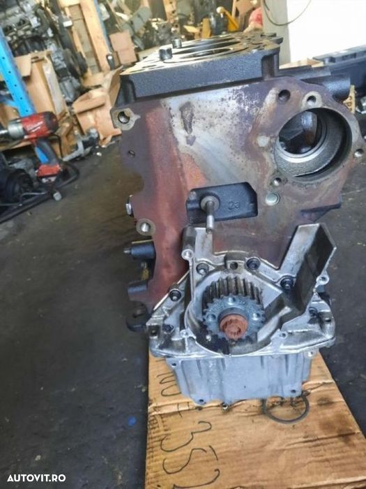 bloc motor ambielat complet cu pompa ulei și baie golf 6 passat b7 1 - 4