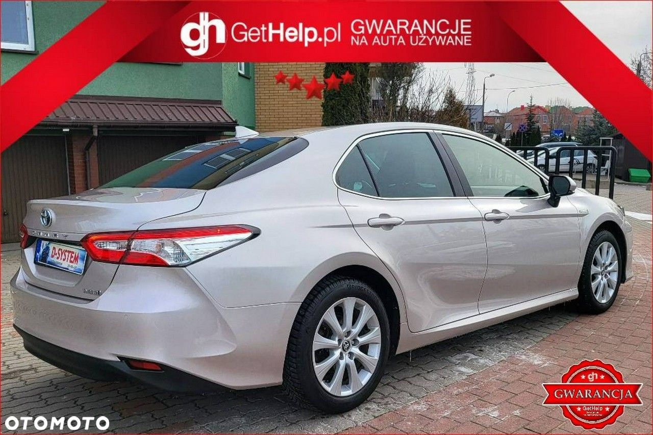 Toyota Camry - 29