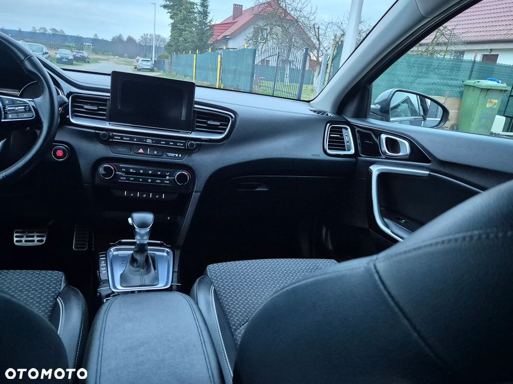 Kia Ceed 1.6 CRDi DCT GT Line - 15