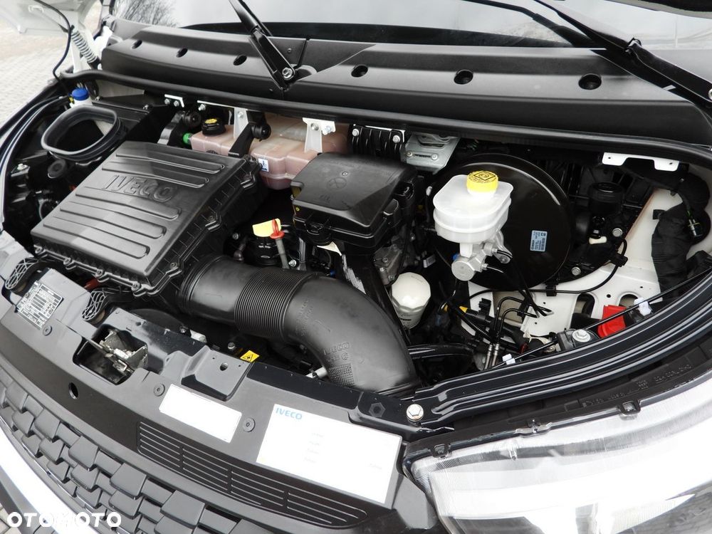 Iveco DAILY 35C16 WYWROTKA PODWÓJNA KABINA DOKA 6 MIEJSC TEMPOMAT BLIŹNIACZE KOŁA KLIMATYZACJA  160KM - 24